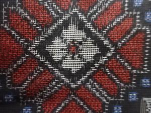 アンティーク　華紋織り出し本場村山泥大島紬着物アンサンブル